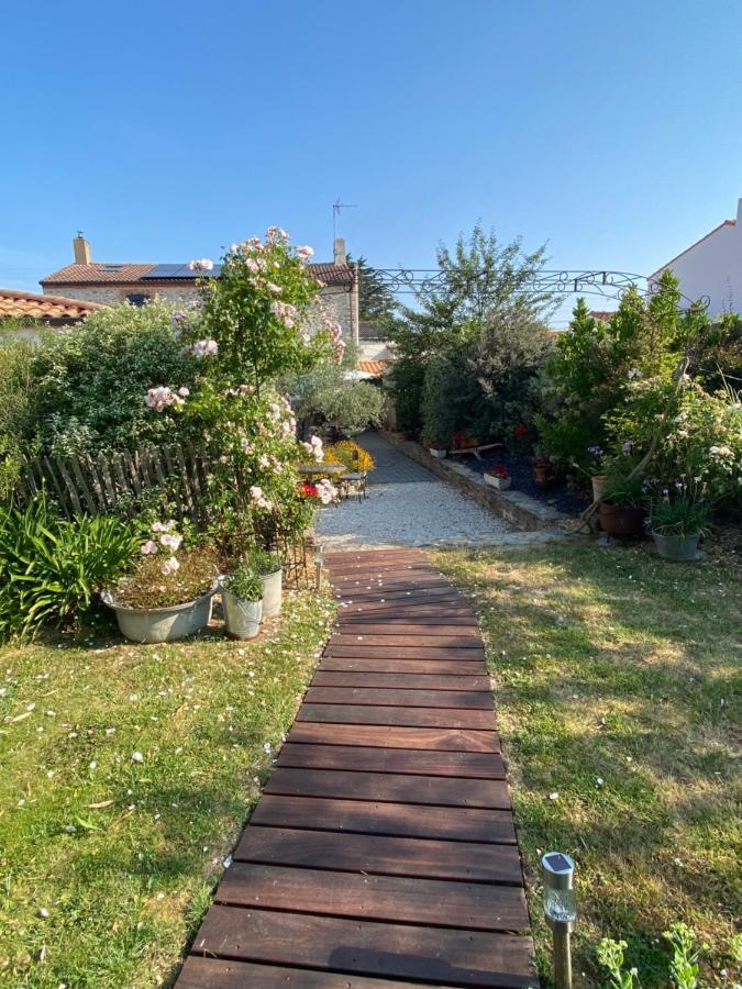 Celine Et Olivier Bed & Breakfast Pornic Exterior photo